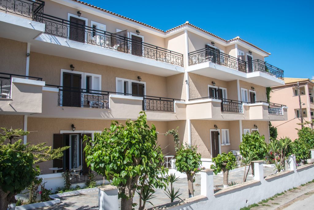 Zante Plaza Hotel & Apartments Laganas Exterior photo